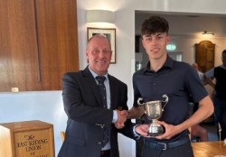 Cave Castle conquer the Junior Club Team Championship